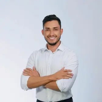 Nome: João Pedro Labriola Cardozo Nome de urna: João de Furão Prefeito de Conceição da Feira